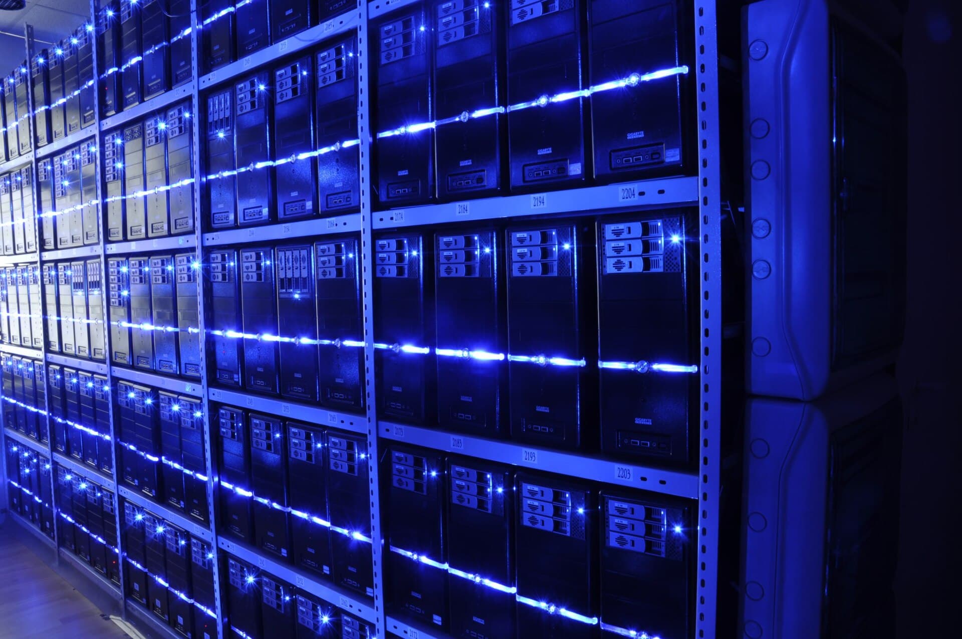Enterprise data center powering Winscloud Matrix application hosting